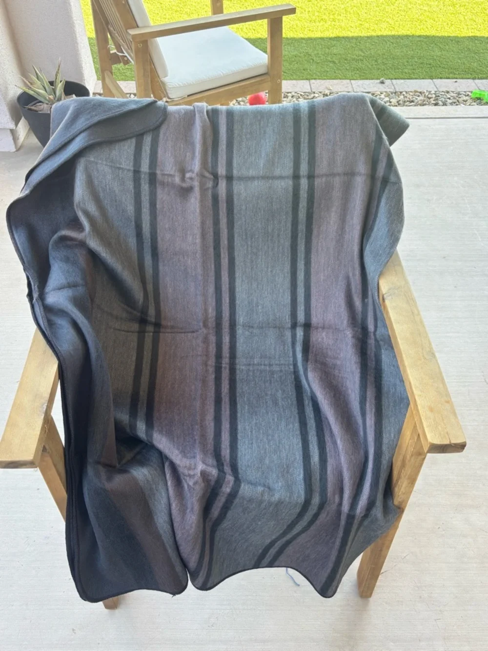 New Alpaca Striped Cozy Throw Blanket